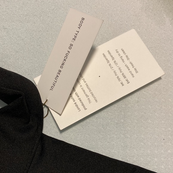 Londre swimwear • New classic swim bikini top - Picture 3 of 4